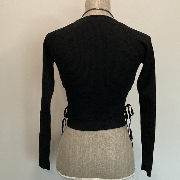 ZARA Black Ribbed Fitted Crop Sleeved Top - Picture 8 of 12